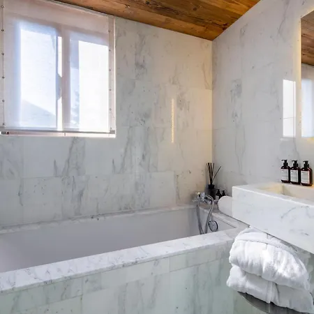 Cosy Chalet, Superb View At Foot Of Slopes